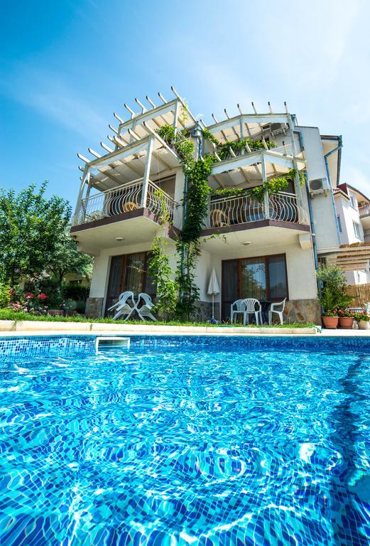 阳光海滩The Poolhouse公寓 外观 照片